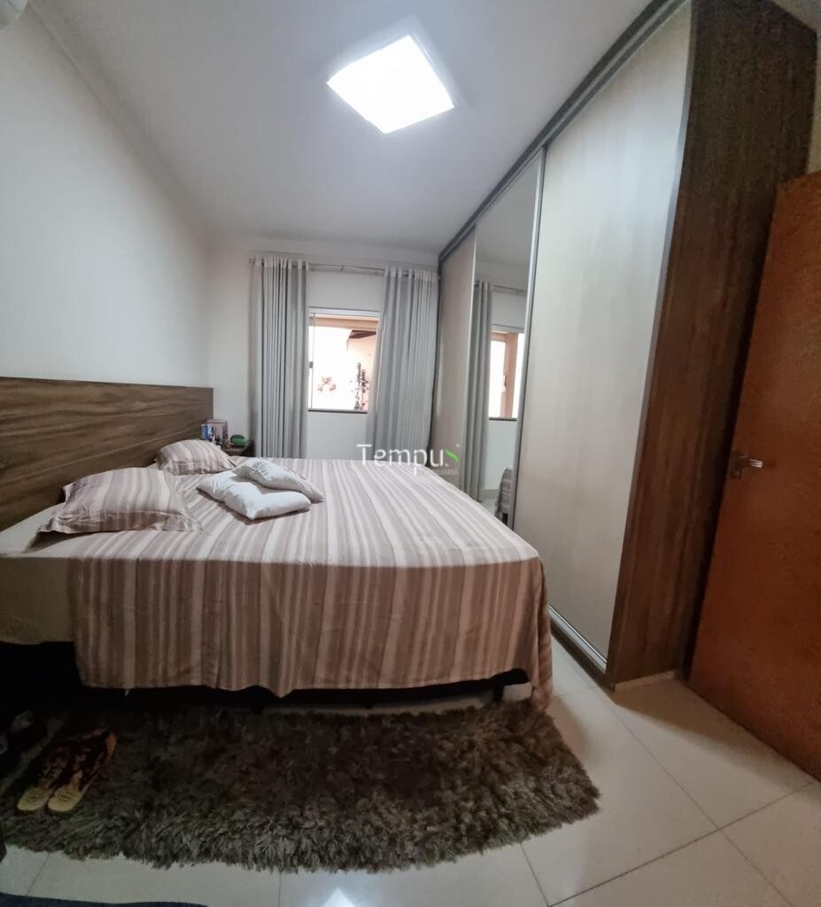 Casa à venda com 3 quartos, 140m² - Foto 13