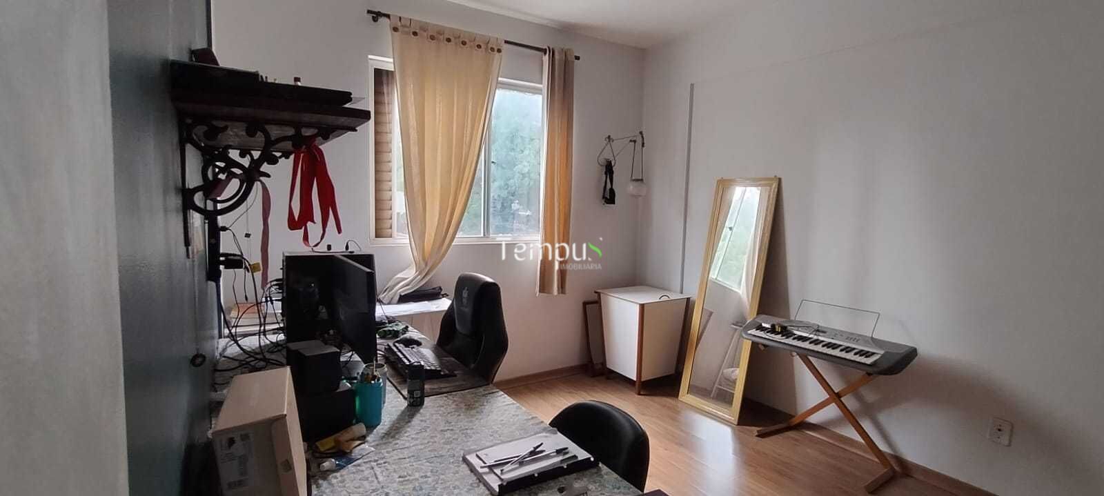 Apartamento à venda com 2 quartos, 62m² - Foto 5