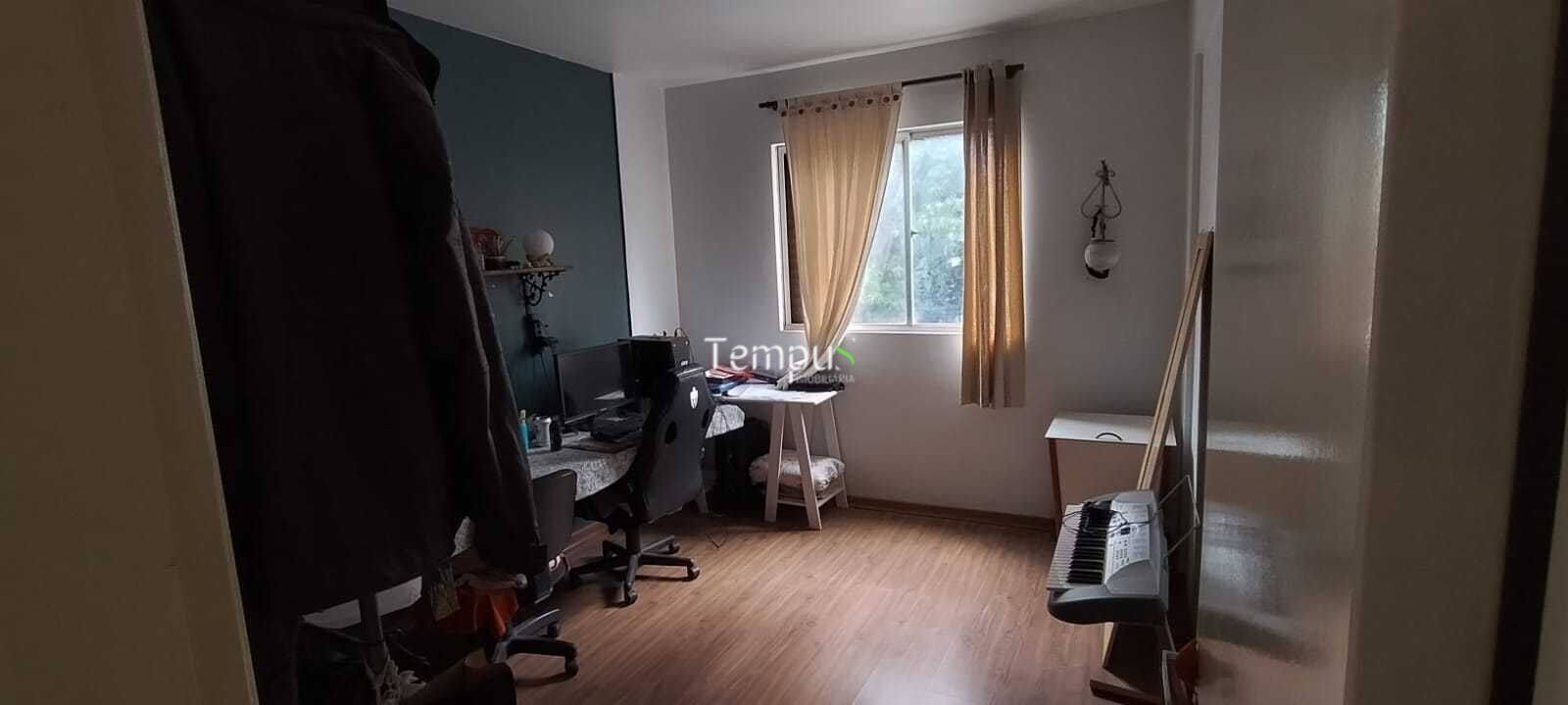 Apartamento à venda com 2 quartos, 62m² - Foto 4