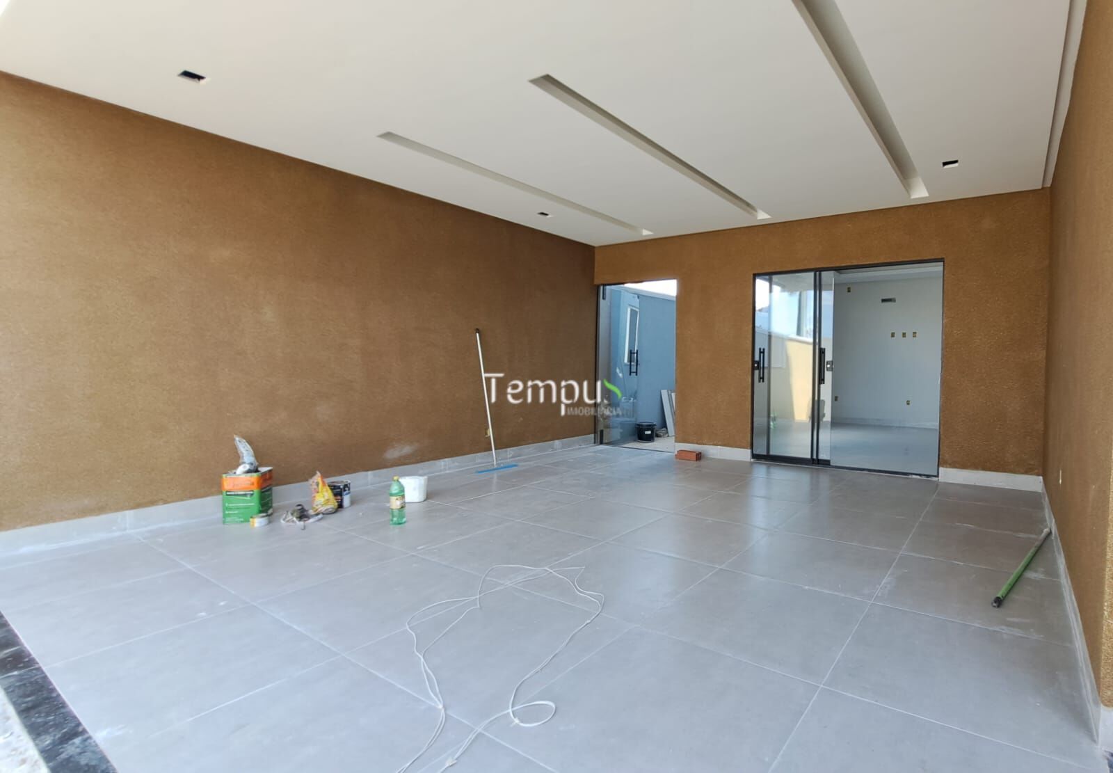 Sobrado à venda com 3 quartos, 214m² - Foto 2