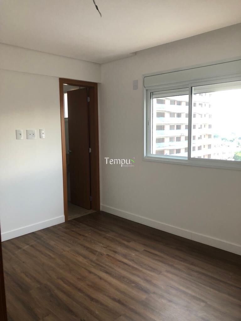 Apartamento à venda com 3 quartos, 130m² - Foto 5