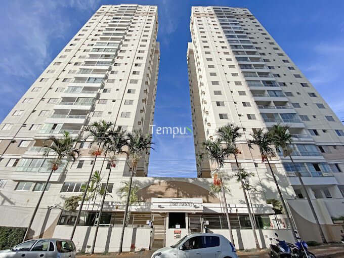 Apartamento à venda com 3 quartos, 74m² - Foto 2