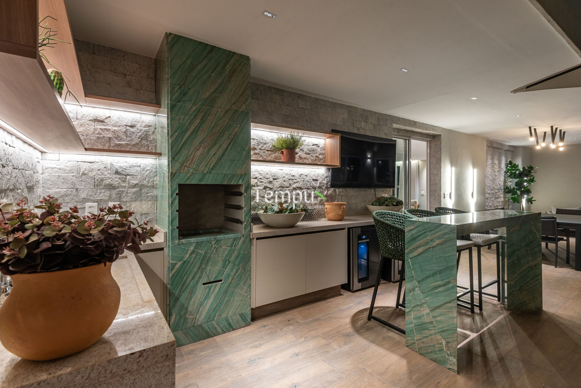 Cobertura à venda com 4 quartos, 355m² - Foto 1