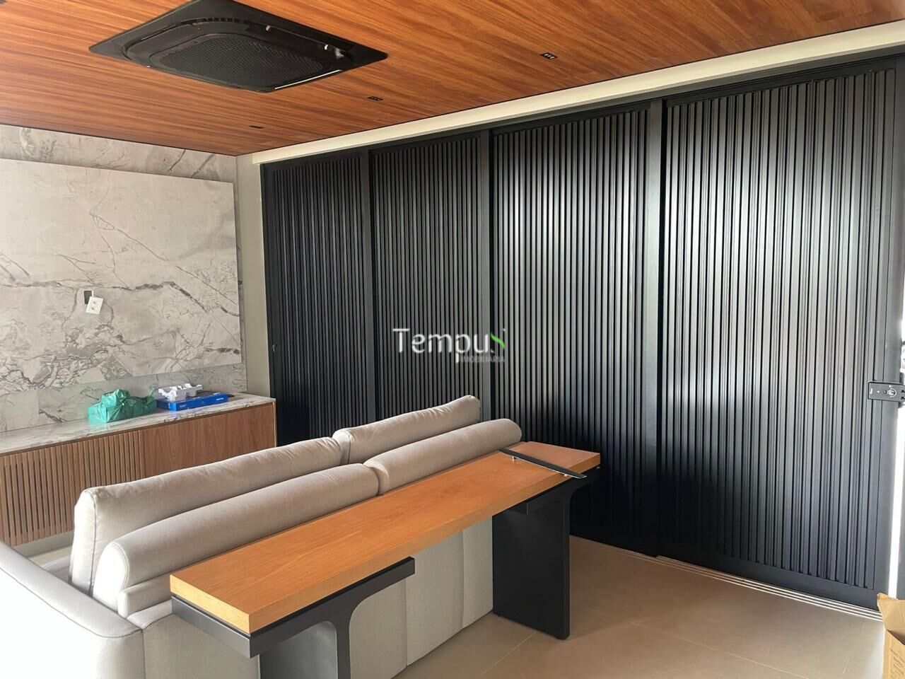 Casa à venda com 4 quartos, 300m² - Foto 32