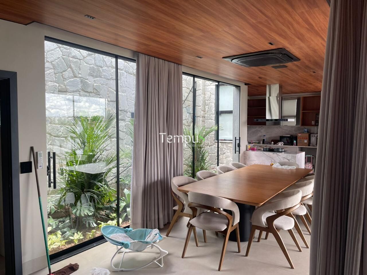 Casa à venda com 4 quartos, 300m² - Foto 28
