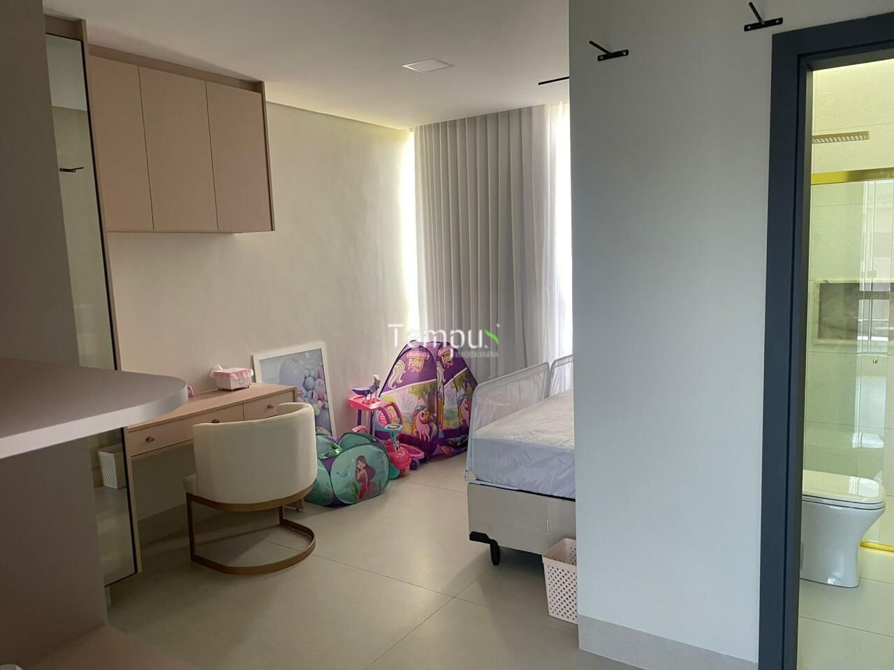 Casa à venda com 4 quartos, 300m² - Foto 31
