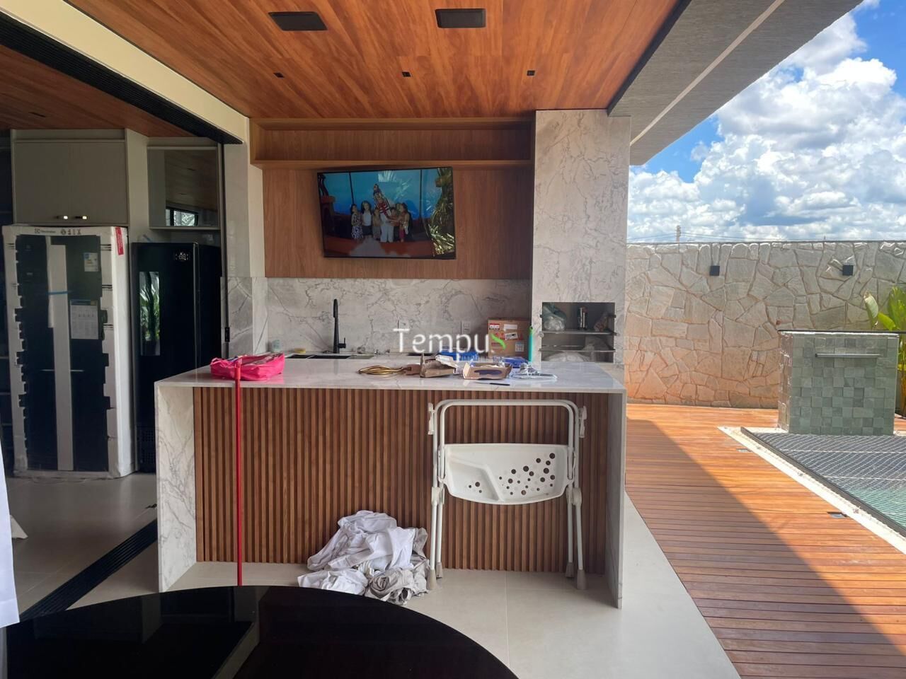 Casa à venda com 4 quartos, 300m² - Foto 14