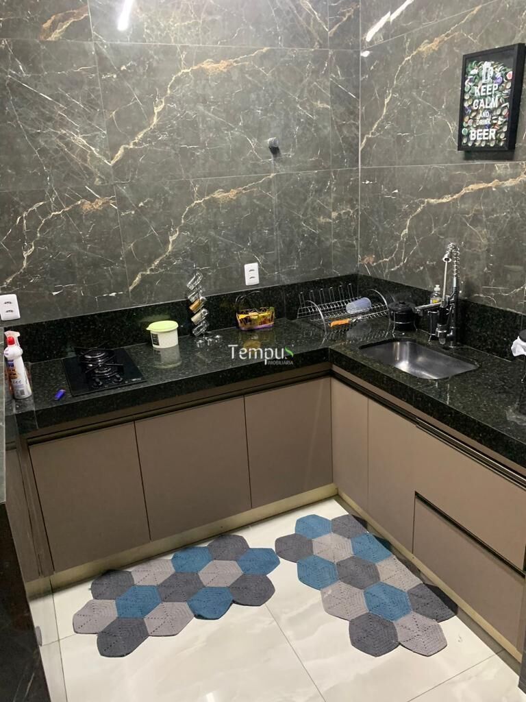 Casa à venda com 3 quartos, 138m² - Foto 8