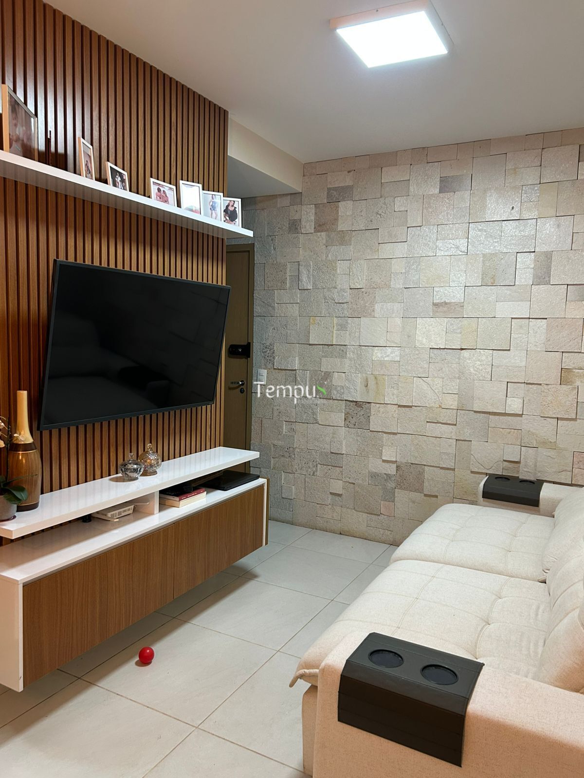 Apartamento à venda com 2 quartos, 63m² - Foto 17