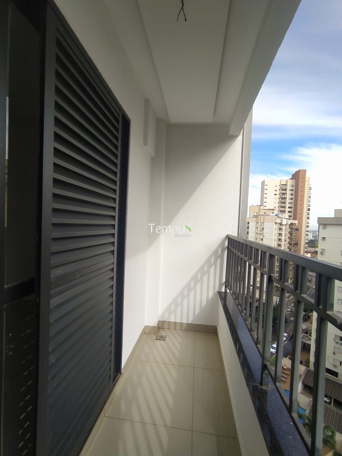 Apartamento à venda com 4 quartos, 161m² - Foto 4