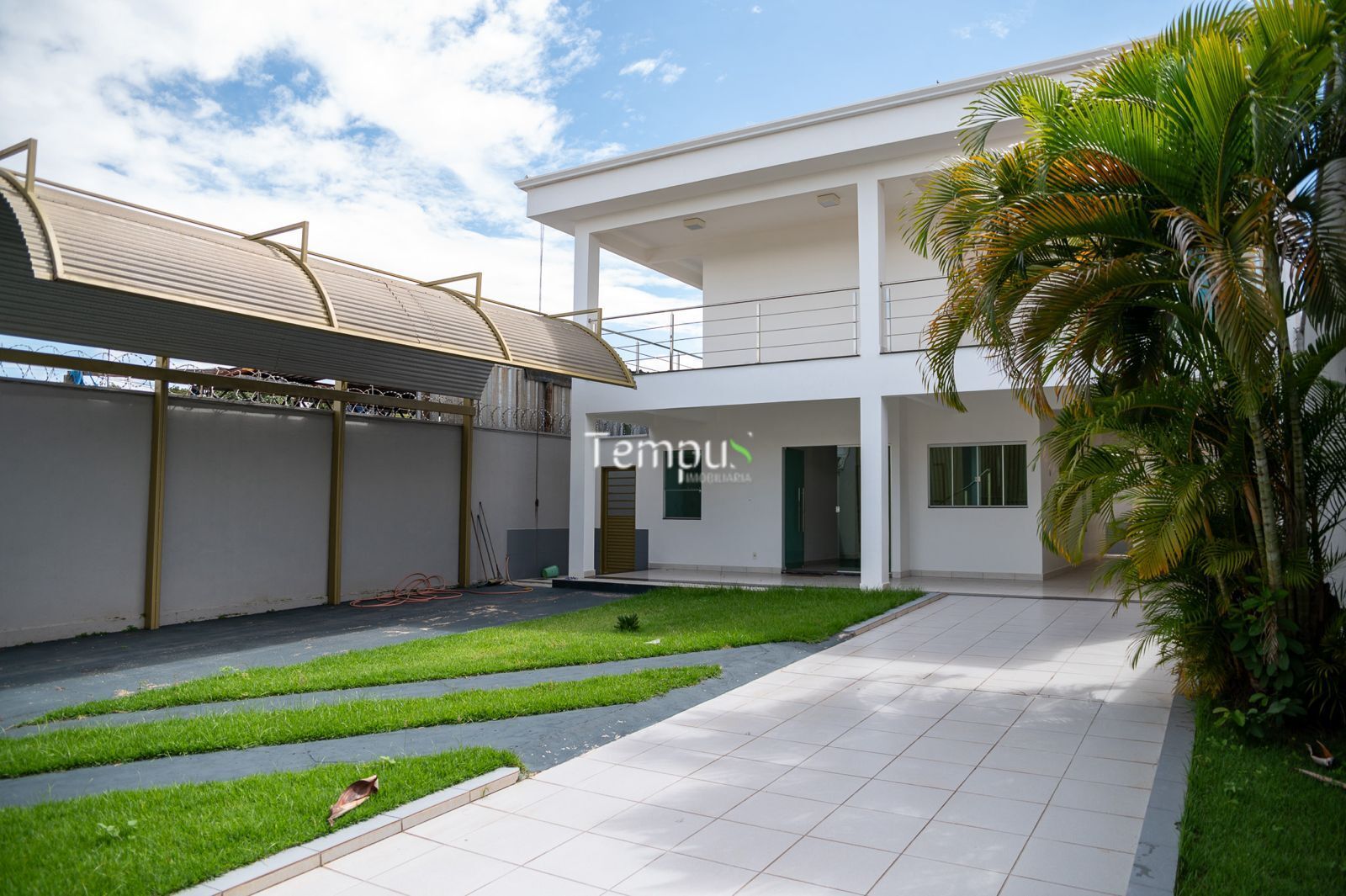 Sobrado, 4 quartos, 300 m² - Foto 1