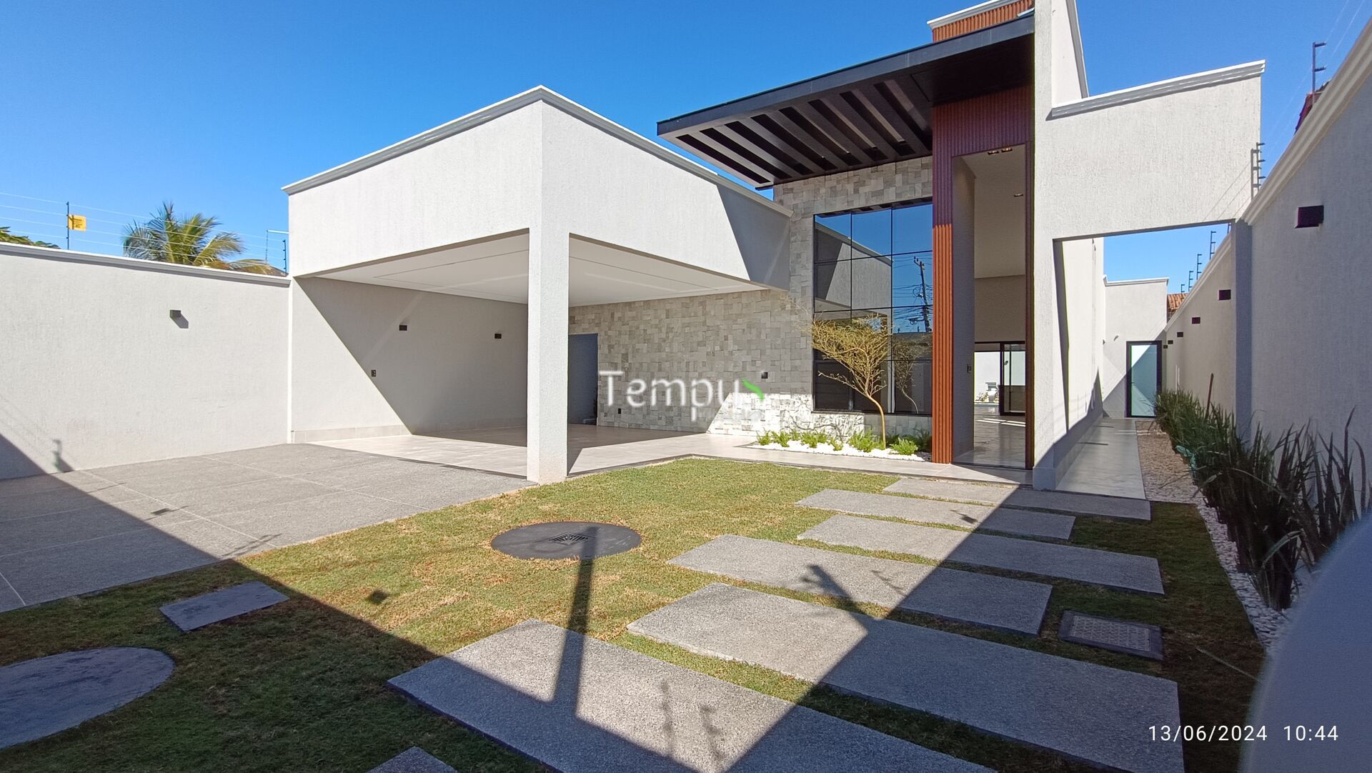 Casa à venda com 3 quartos, 220m² - Foto 3