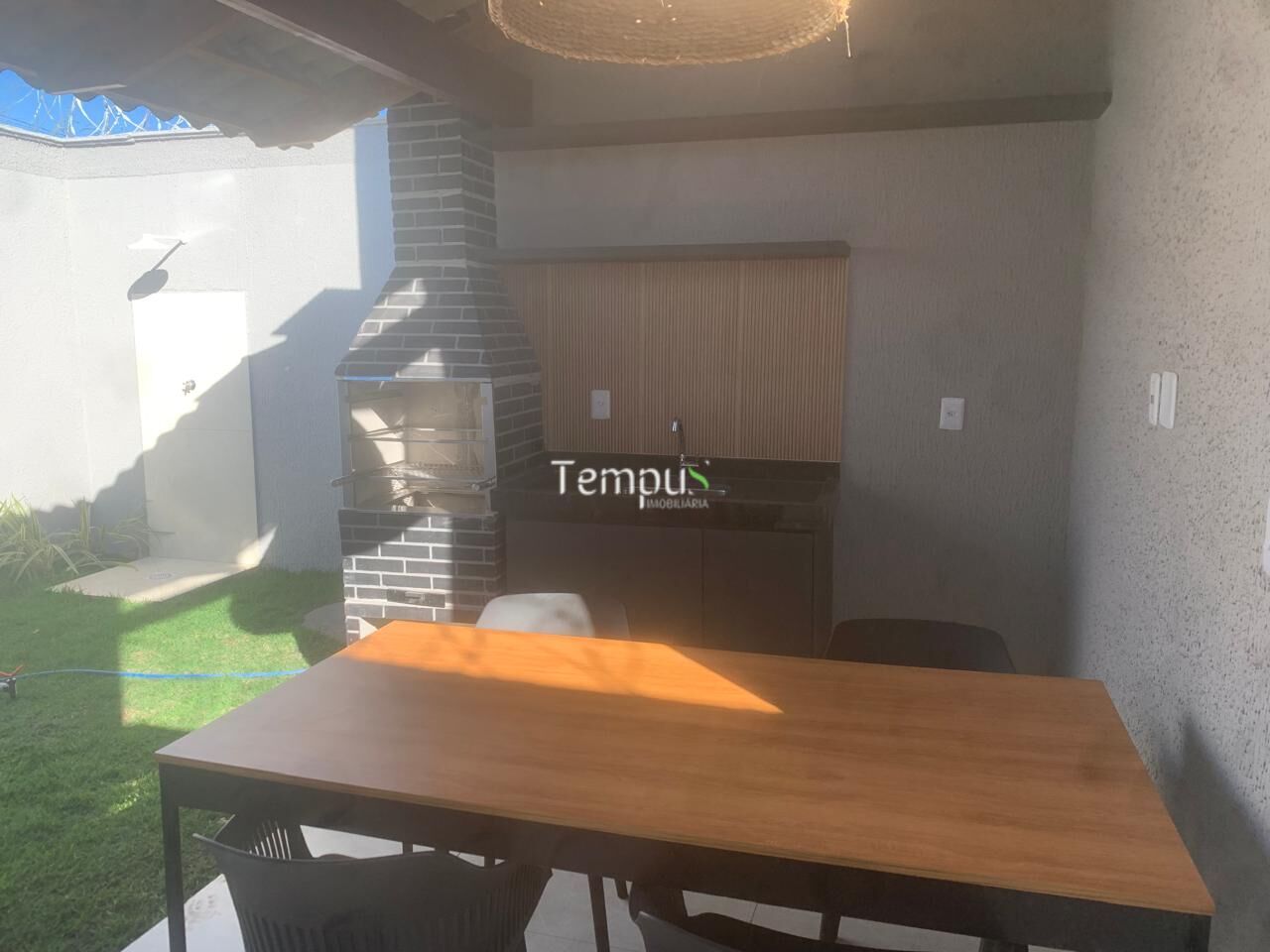 Casa à venda com 3 quartos, 103m² - Foto 3