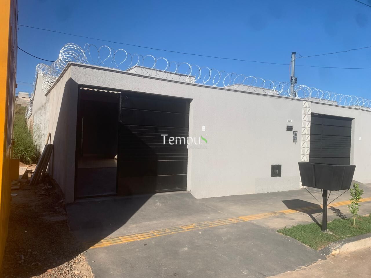 Casa à venda com 3 quartos, 103m² - Foto 4