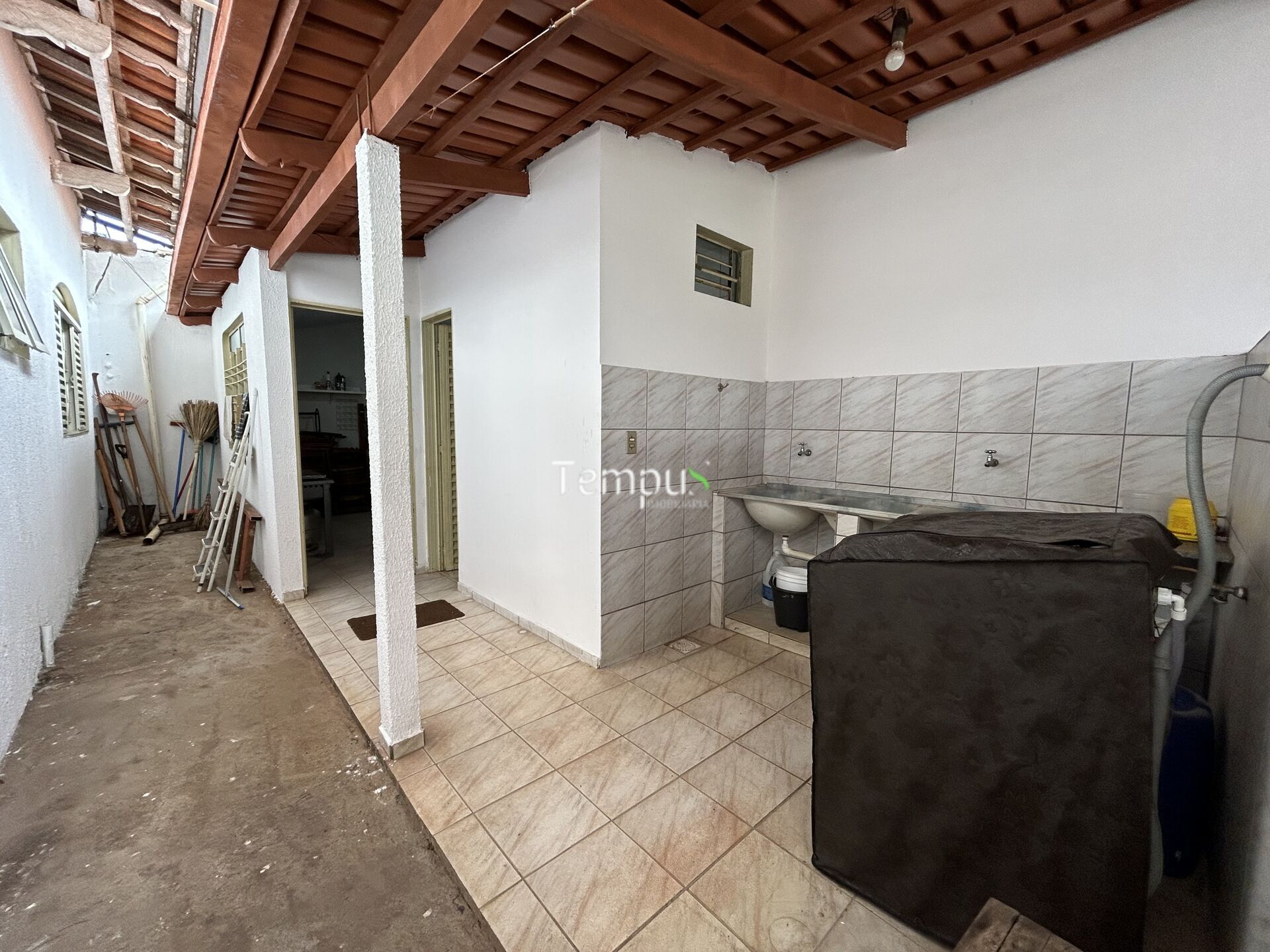 Casa à venda com 3 quartos, 191m² - Foto 47