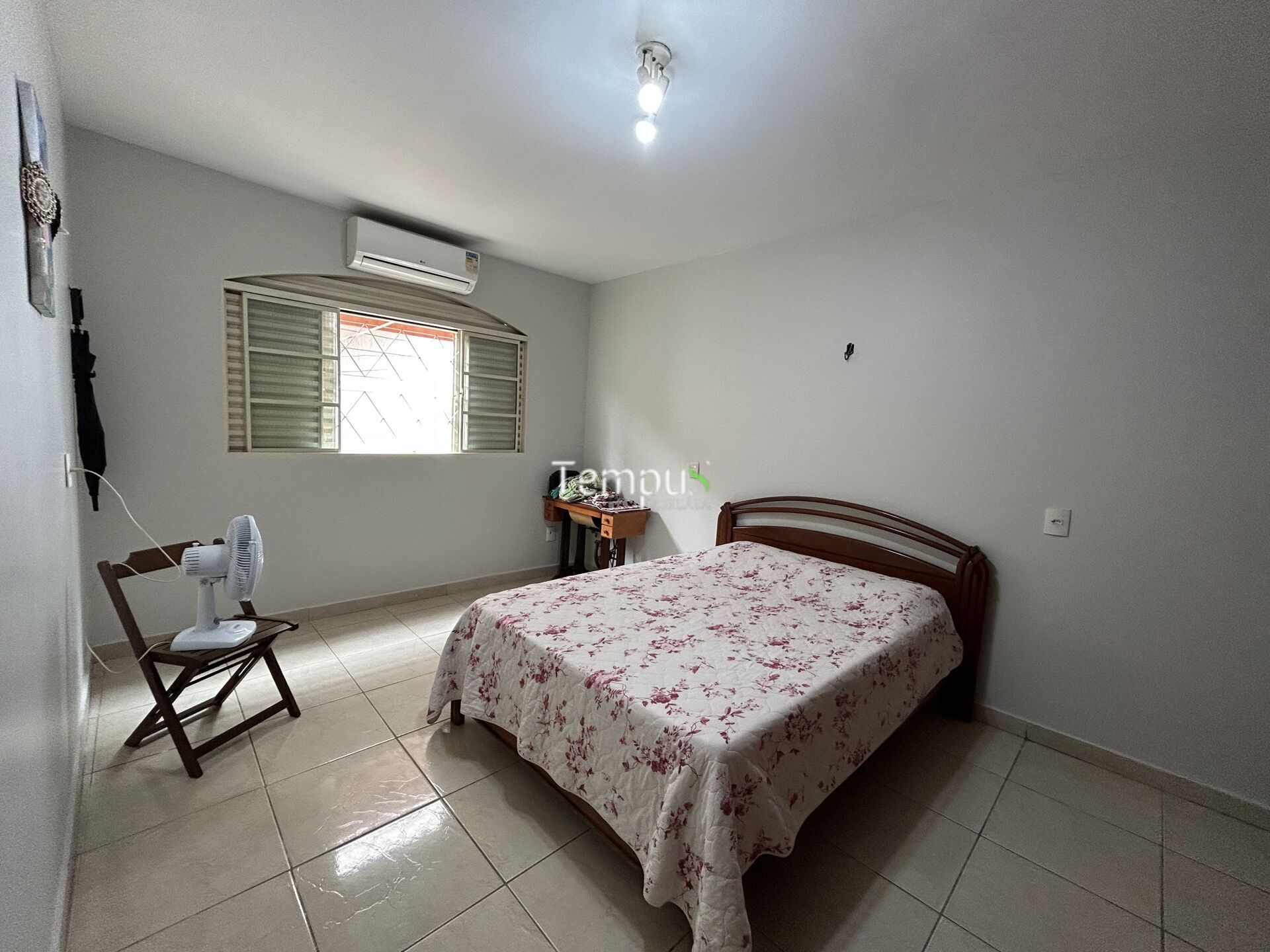 Casa à venda com 3 quartos, 191m² - Foto 33