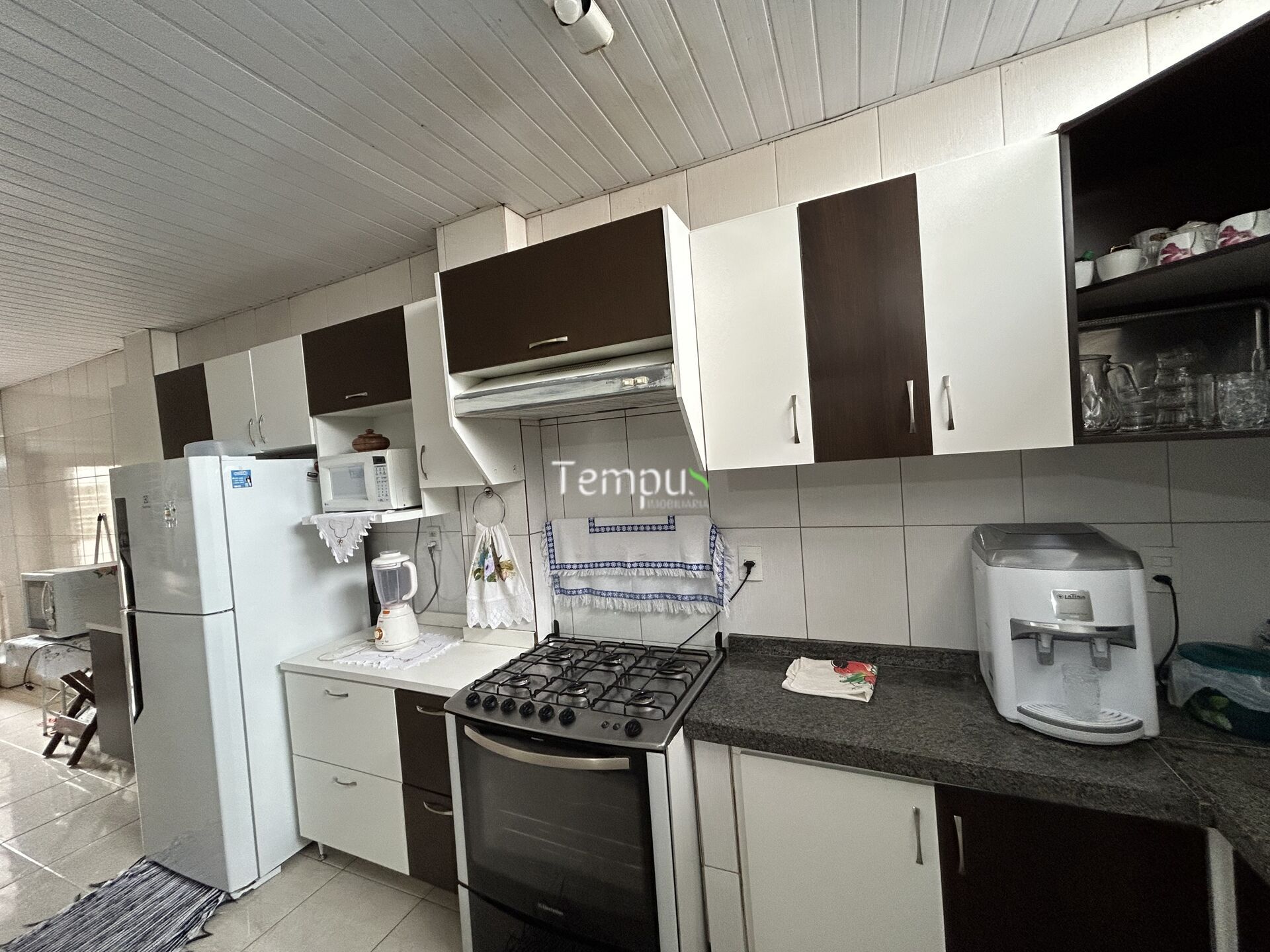 Casa à venda com 3 quartos, 191m² - Foto 14