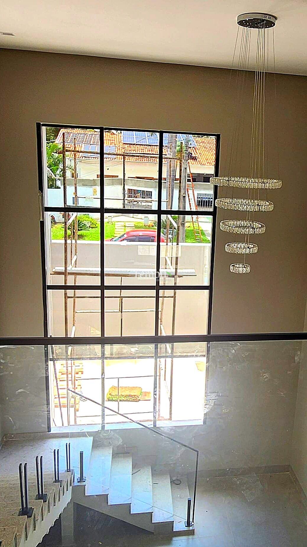 Sobrado à venda com 4 quartos, 230m² - Foto 2