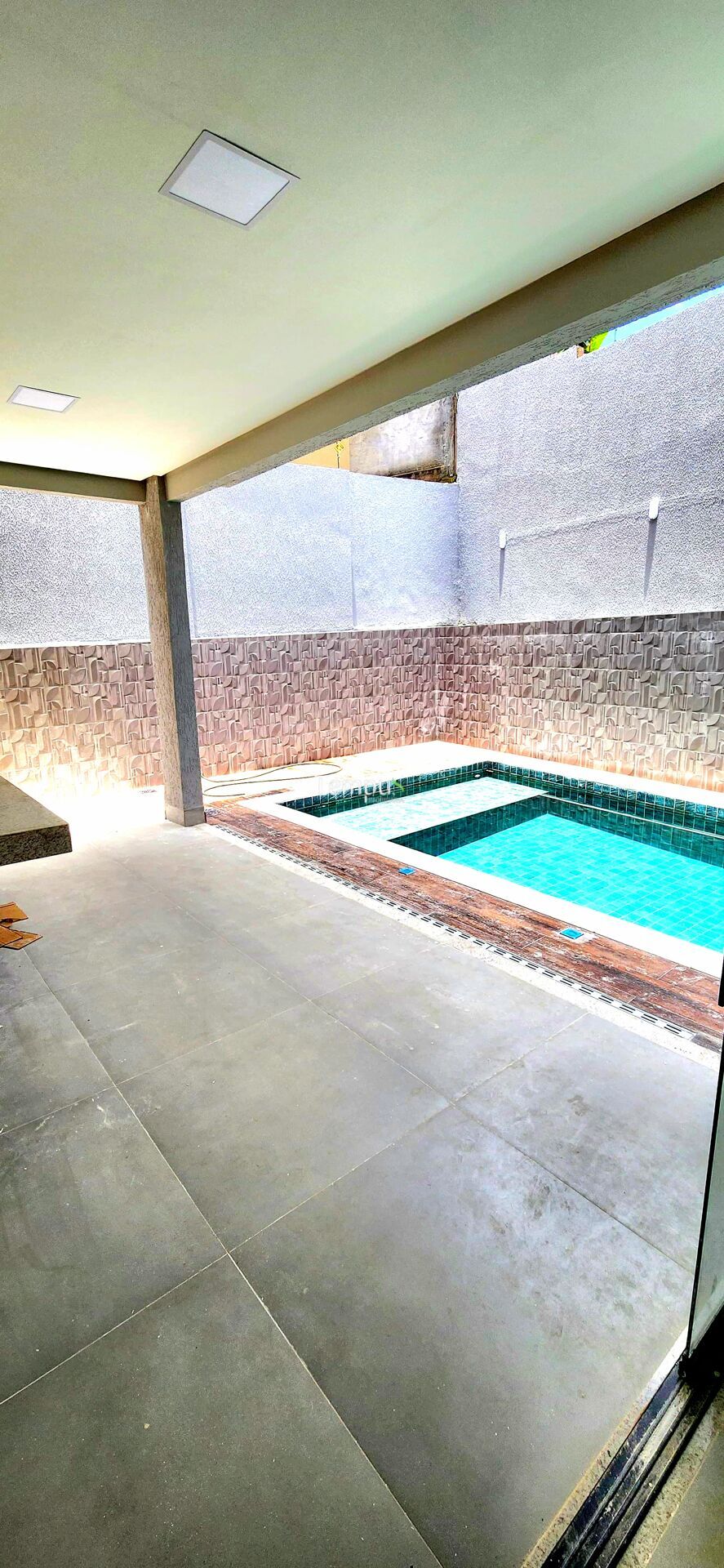 Sobrado à venda com 4 quartos, 230m² - Foto 4