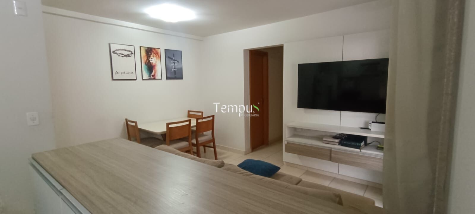 Apartamento à venda com 2 quartos, 58m² - Foto 1