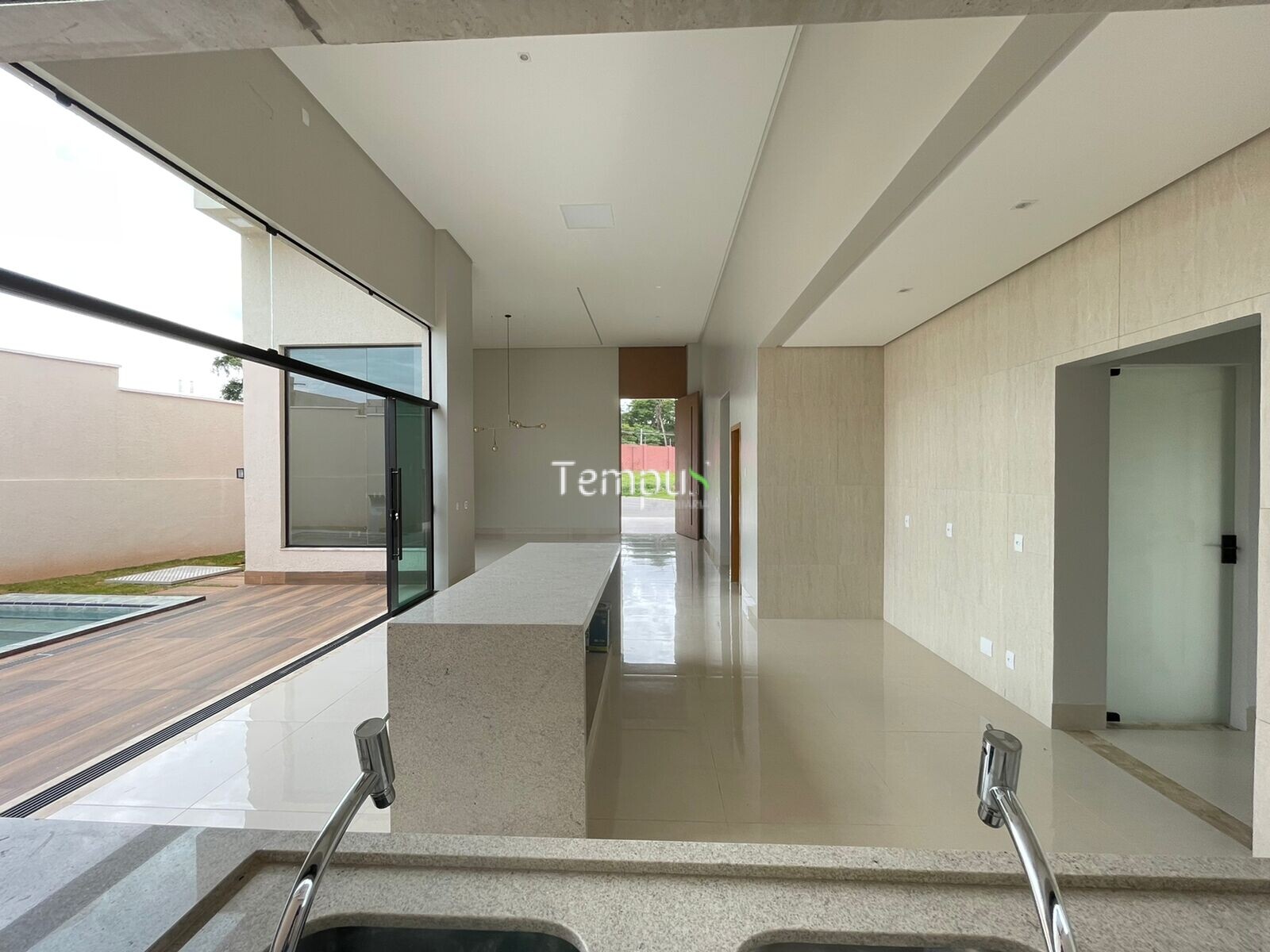 Casa à venda com 3 quartos, 208m² - Foto 15