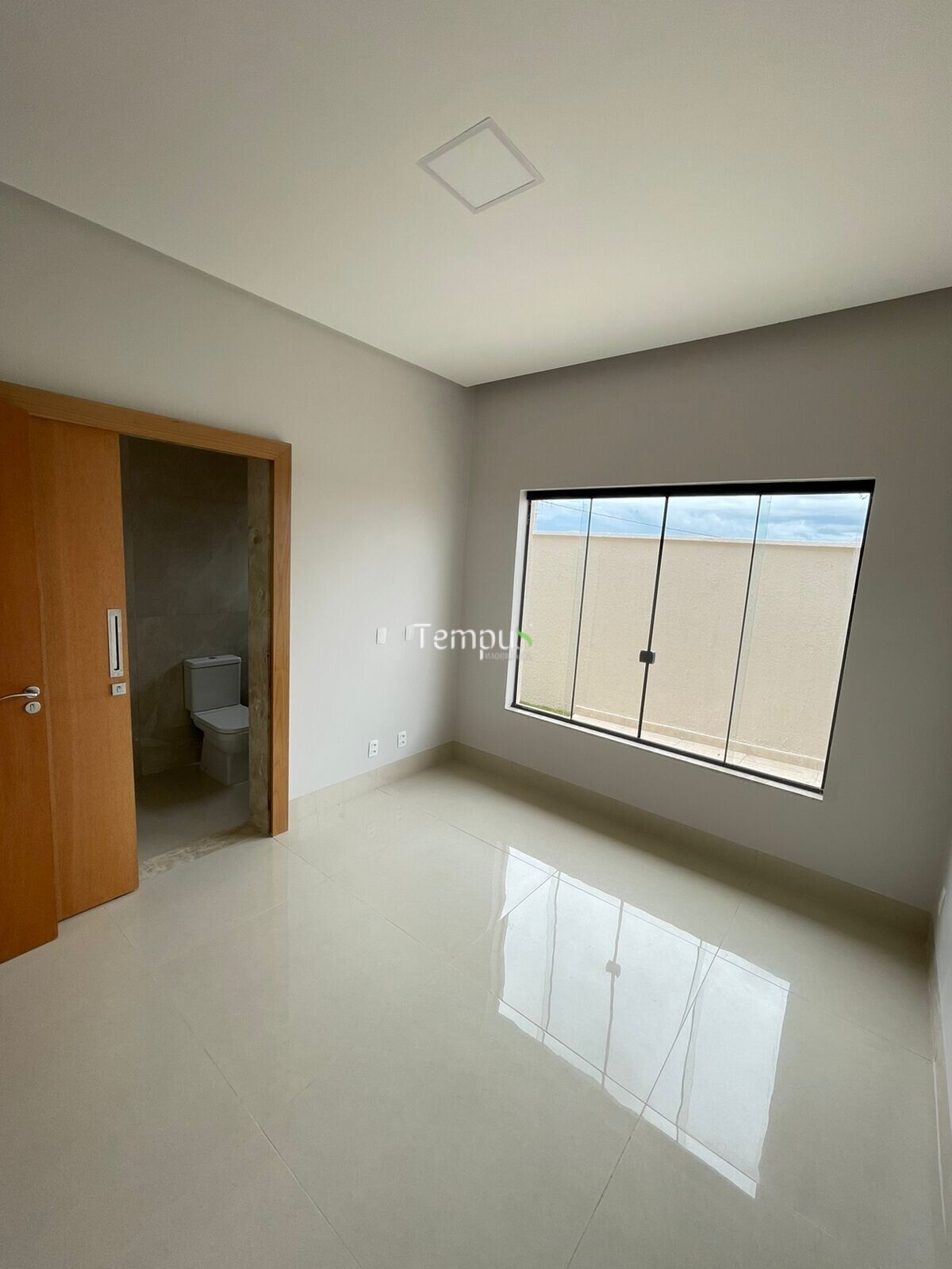 Casa à venda com 3 quartos, 208m² - Foto 13