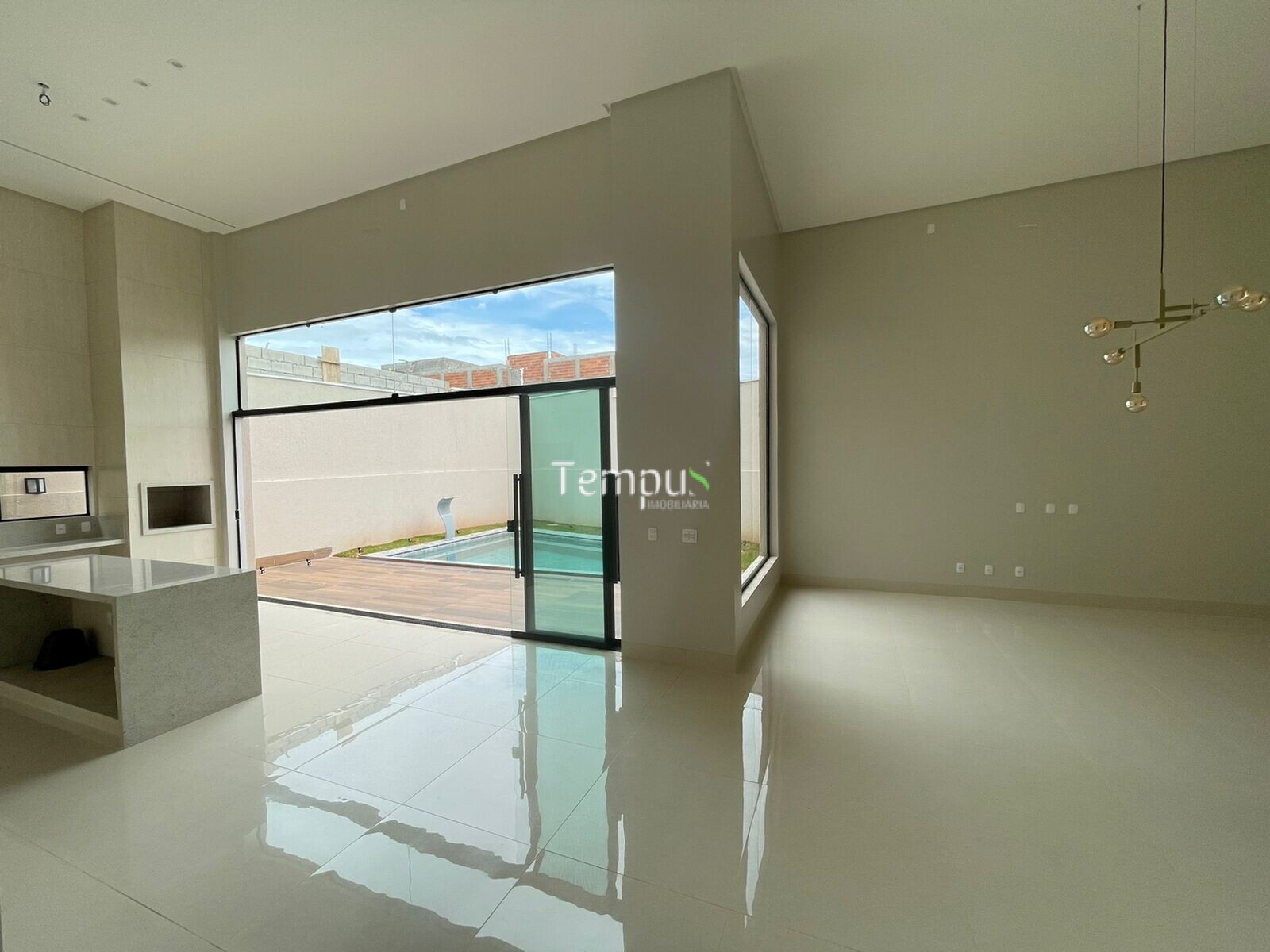 Casa à venda com 3 quartos, 208m² - Foto 14