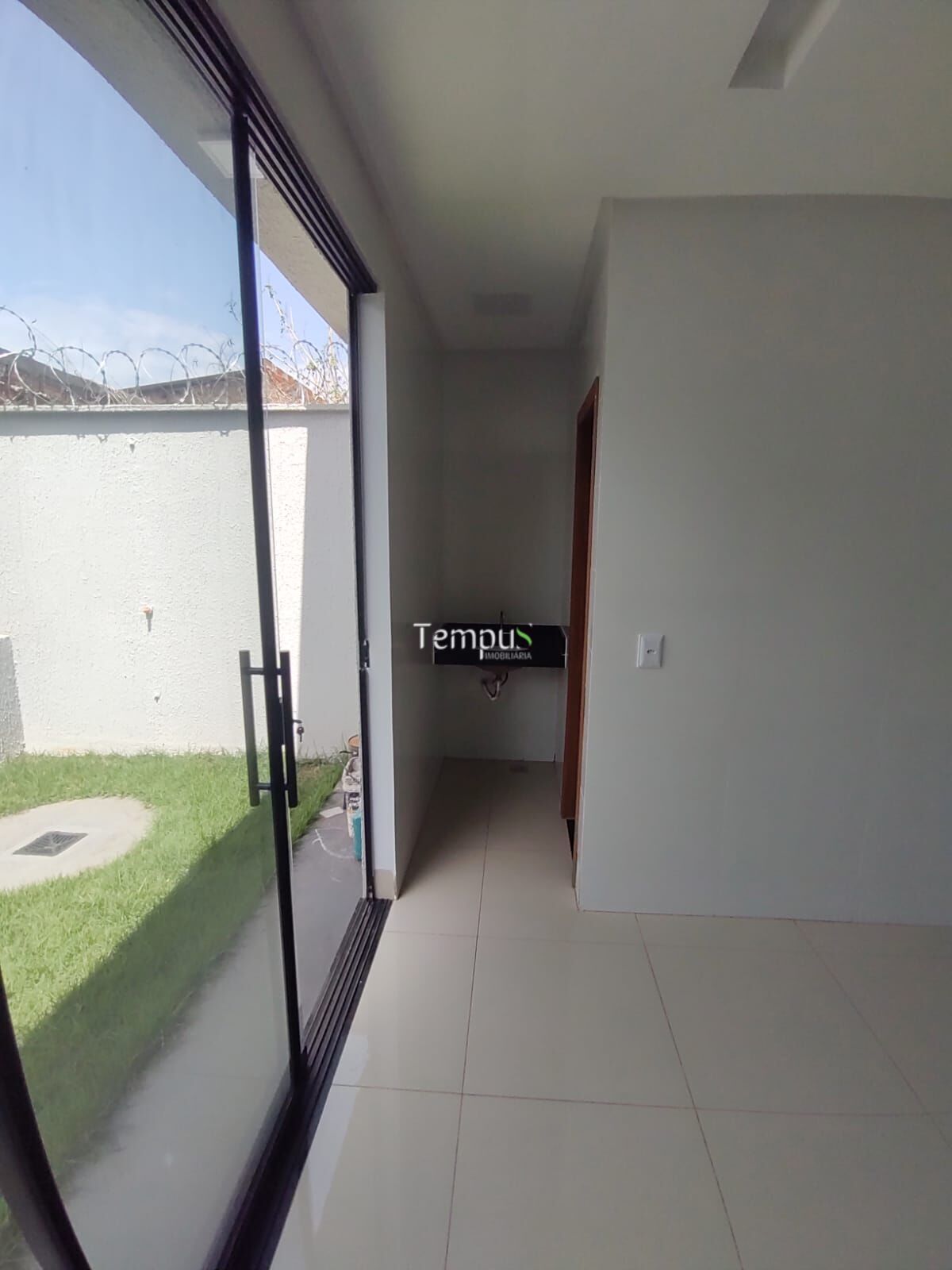 Casa à venda com 3 quartos, 112m² - Foto 4