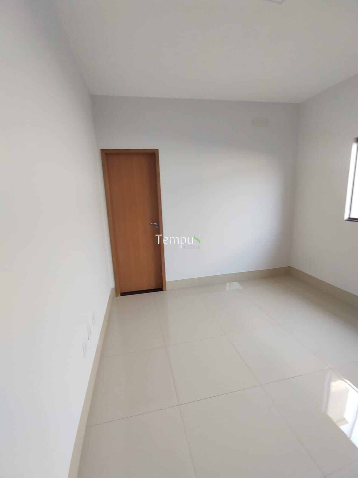 Casa à venda com 3 quartos, 112m² - Foto 11