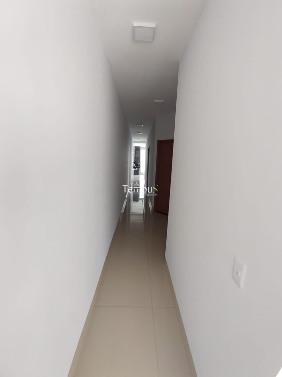 Casa à venda com 3 quartos, 112m² - Foto 9