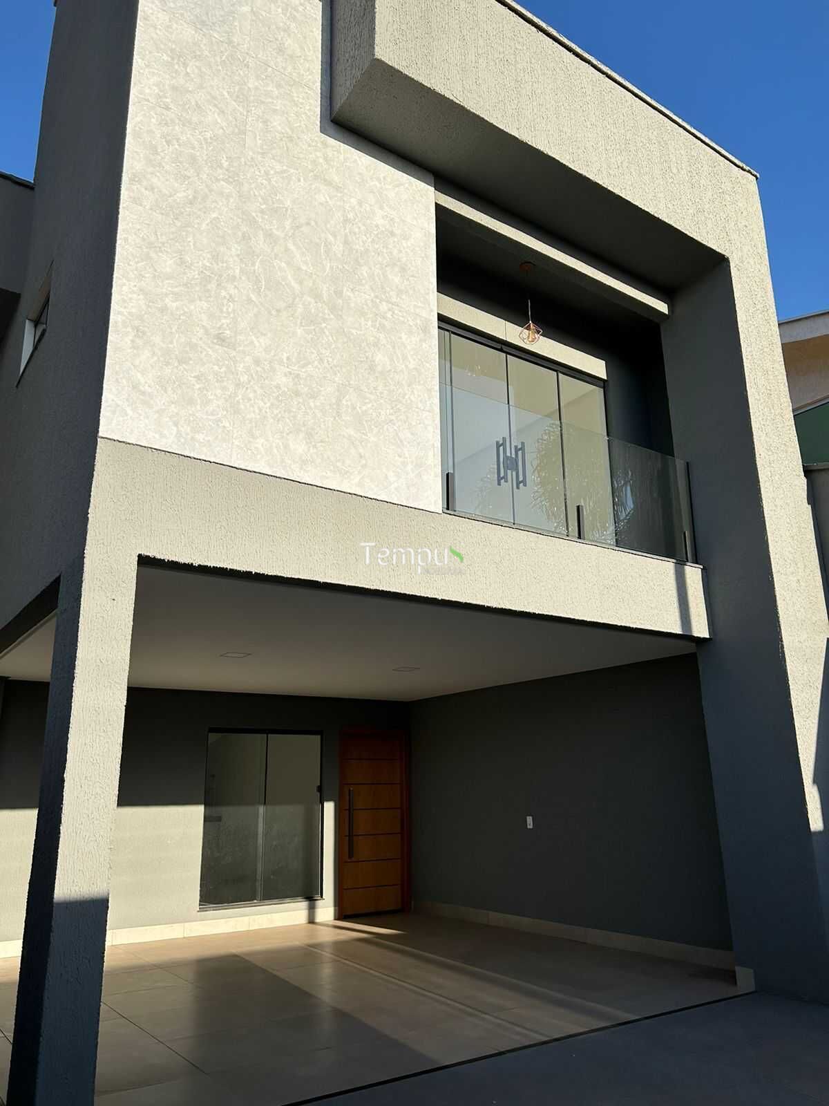 Sobrado à venda com 3 quartos, 175m² - Foto 1