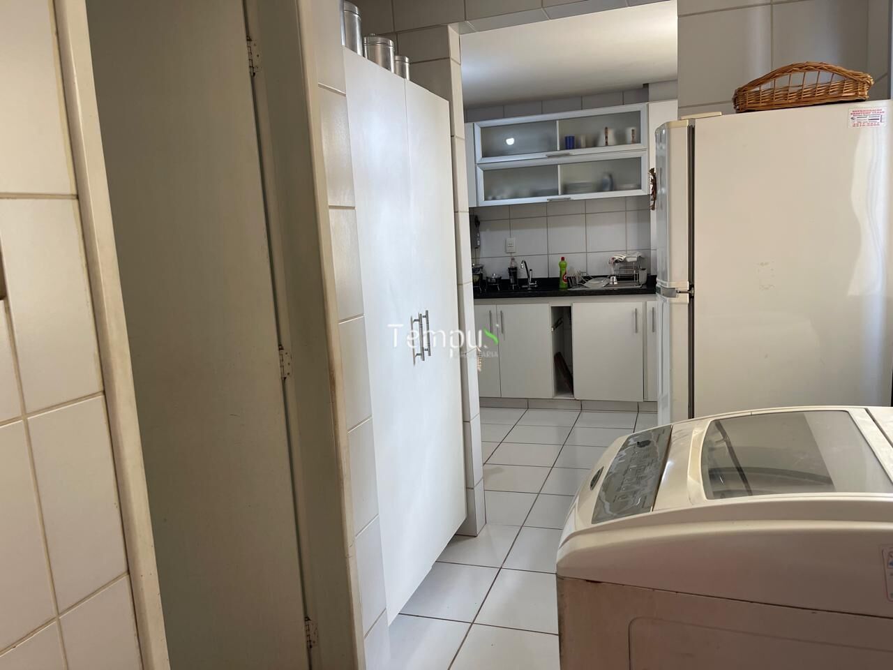 Apartamento à venda com 4 quartos, 152m² - Foto 3