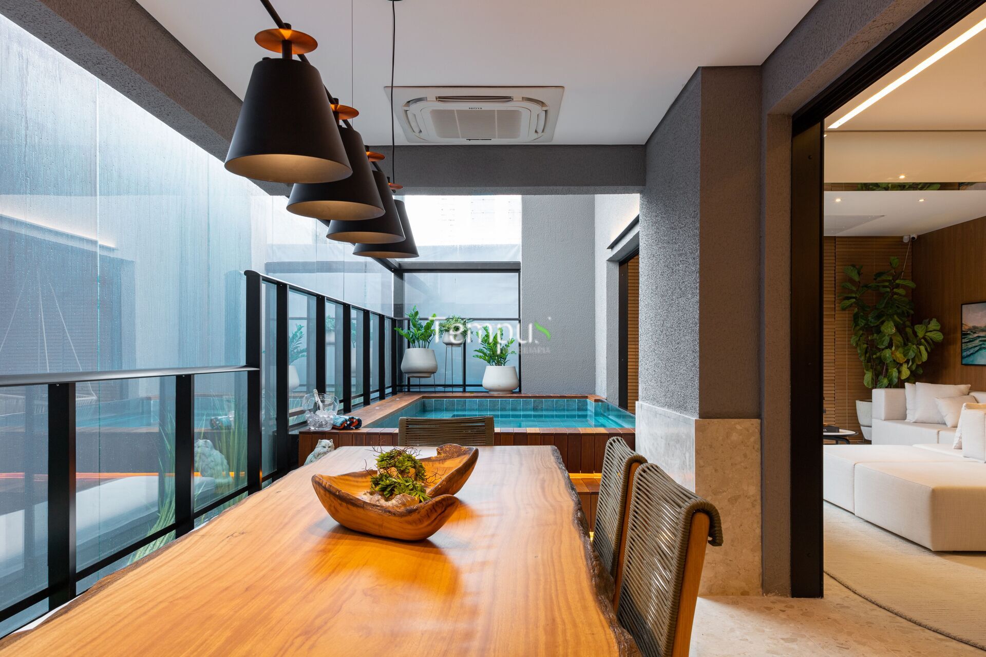 Apartamento à venda com 3 quartos, 172m² - Foto 1