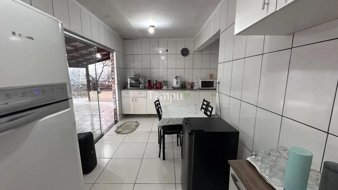 Casa à venda com 5 quartos, 248m² - Foto 12