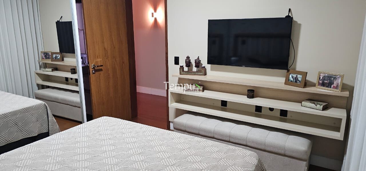 Casa, 4 quartos, 305 m² - Foto 36