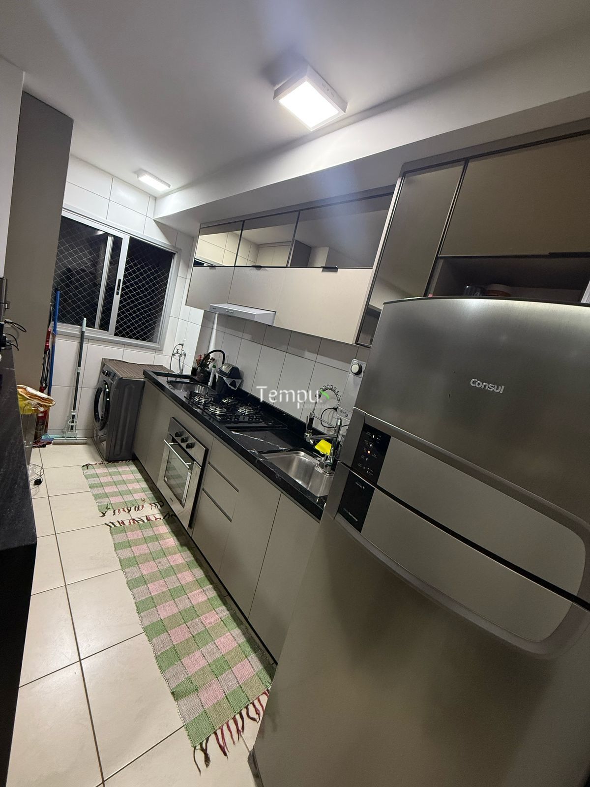 Apartamento à venda com 3 quartos, 67m² - Foto 3