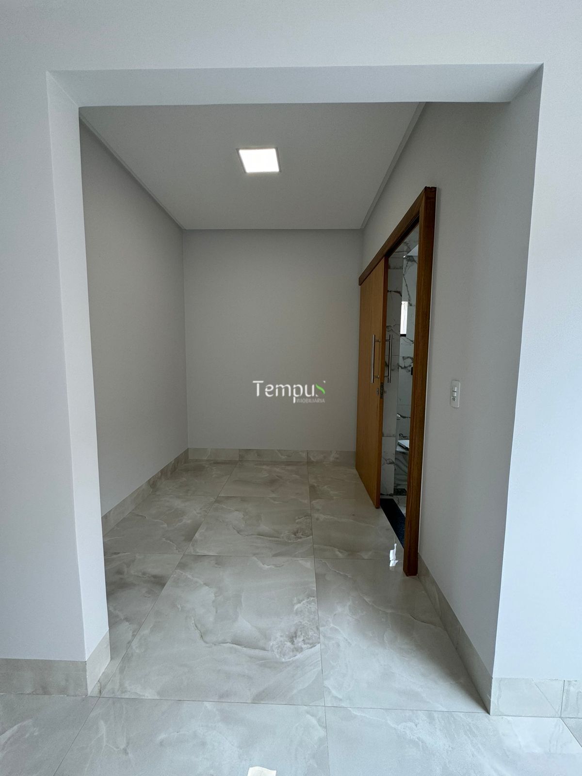 Casa à venda com 3 quartos, 185m² - Foto 11