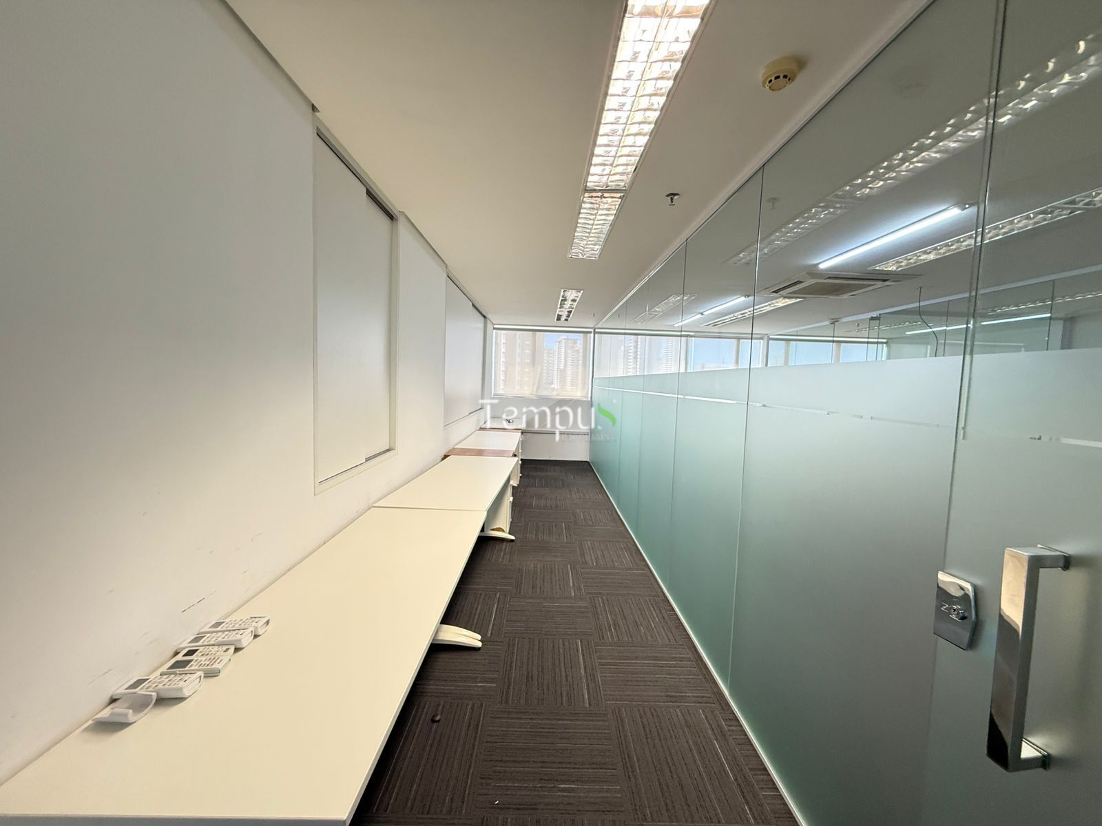 Sala-Conjunto, 259 m² - Foto 1