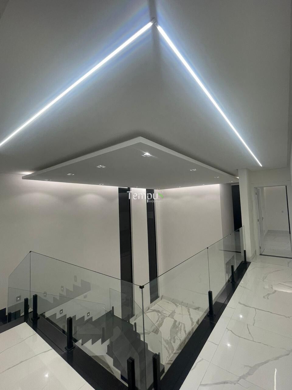 Casa, 4 quartos, 325 m² - Foto 4