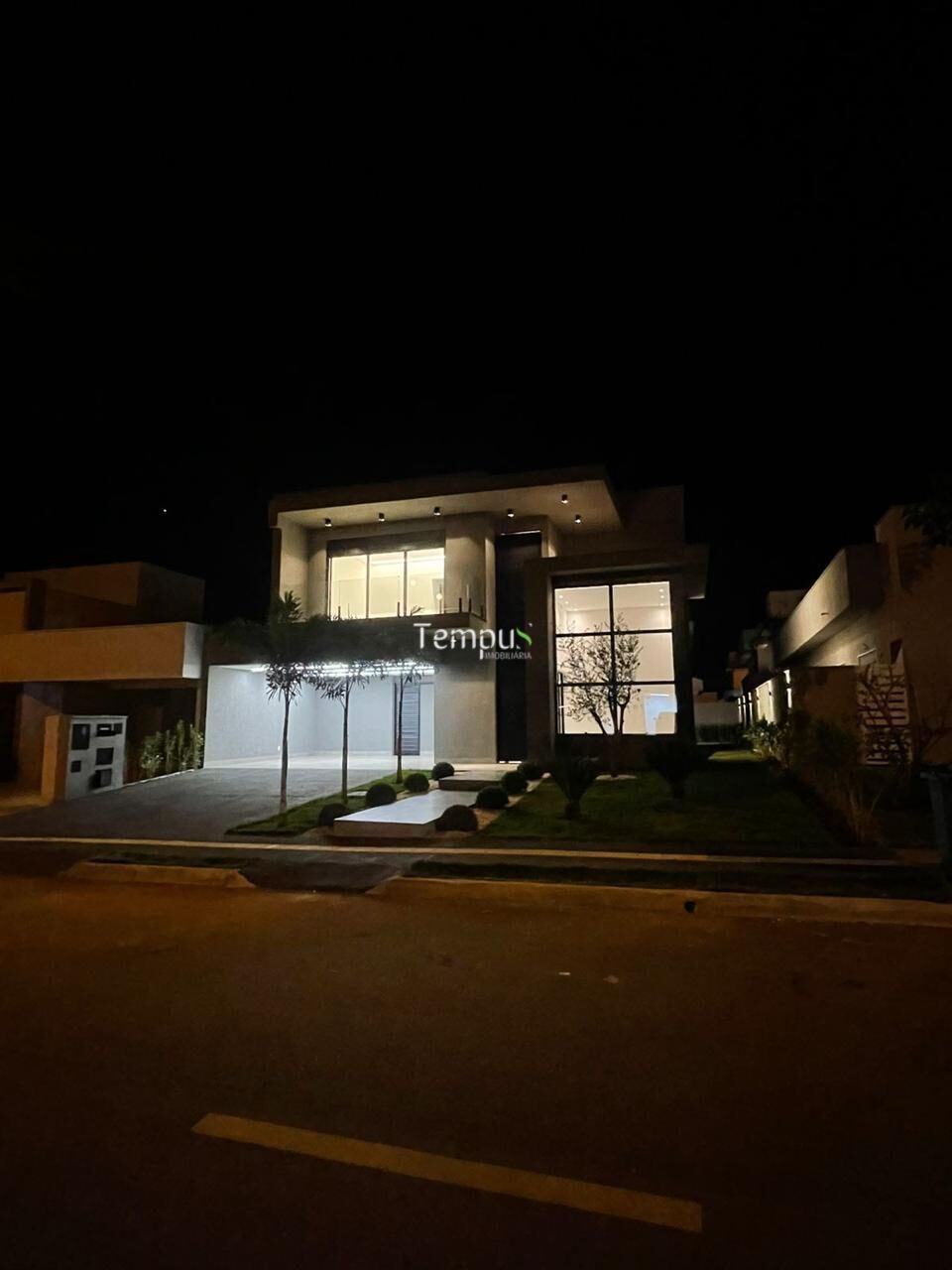 Casa, 4 quartos, 325 m² - Foto 2