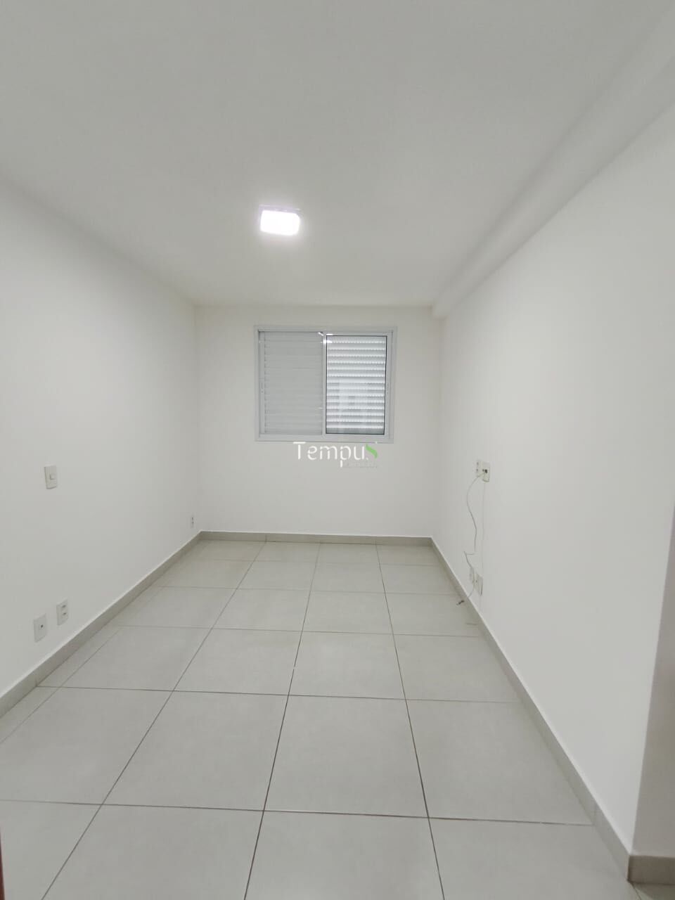 Apartamento à venda com 2 quartos, 57m² - Foto 13