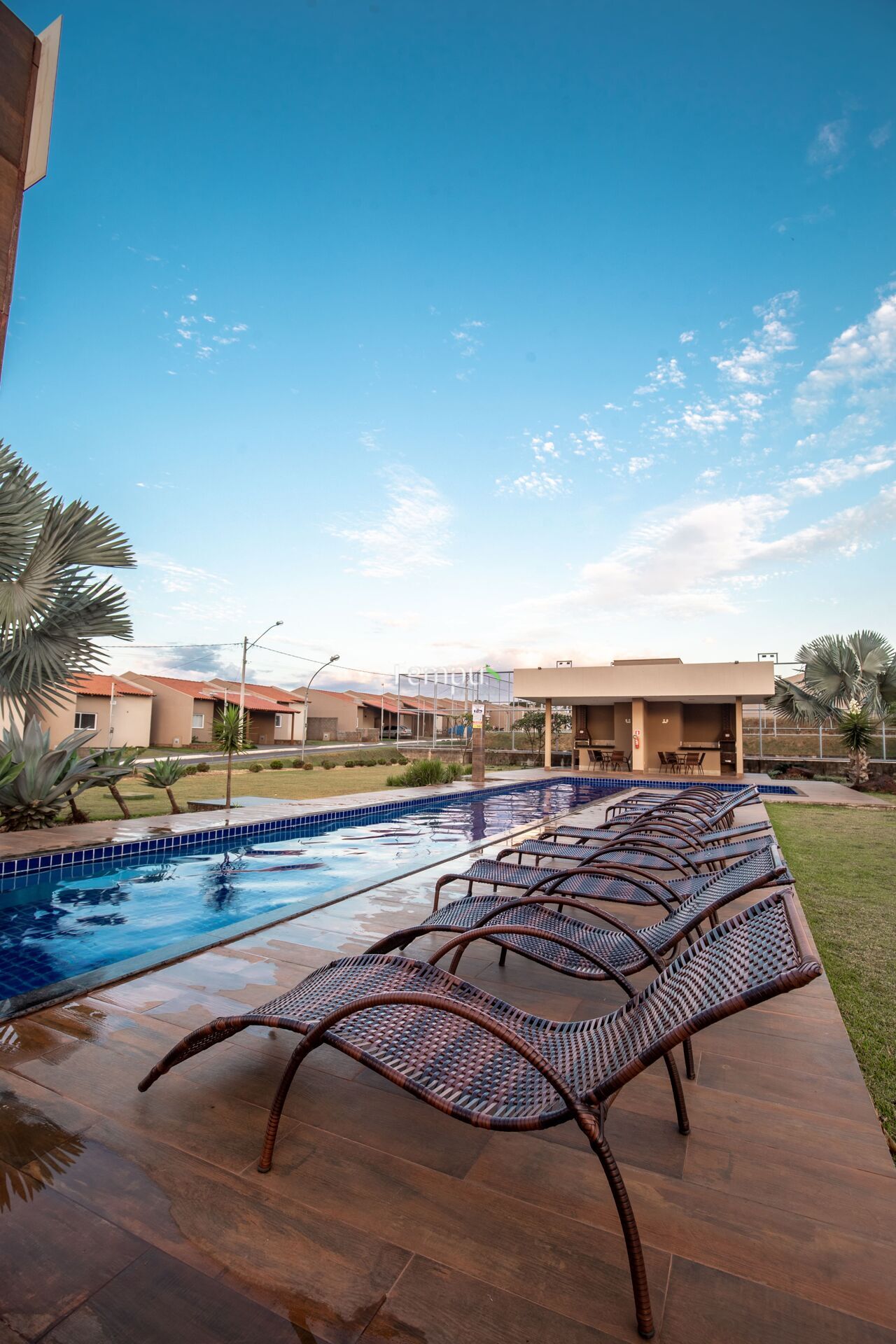 Casa à venda com 2 quartos, 57m² - Foto 10