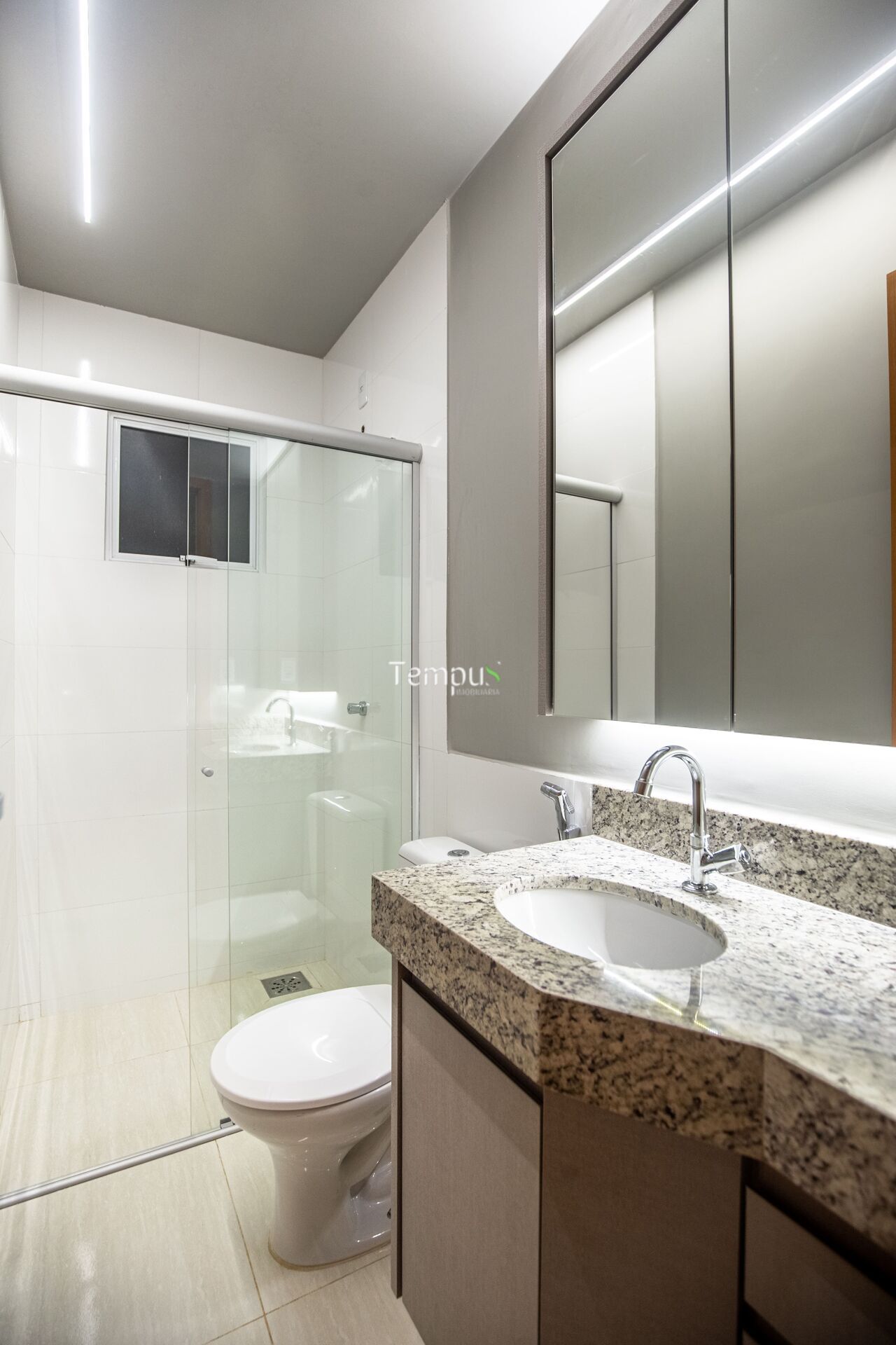 Casa à venda com 2 quartos, 57m² - Foto 20