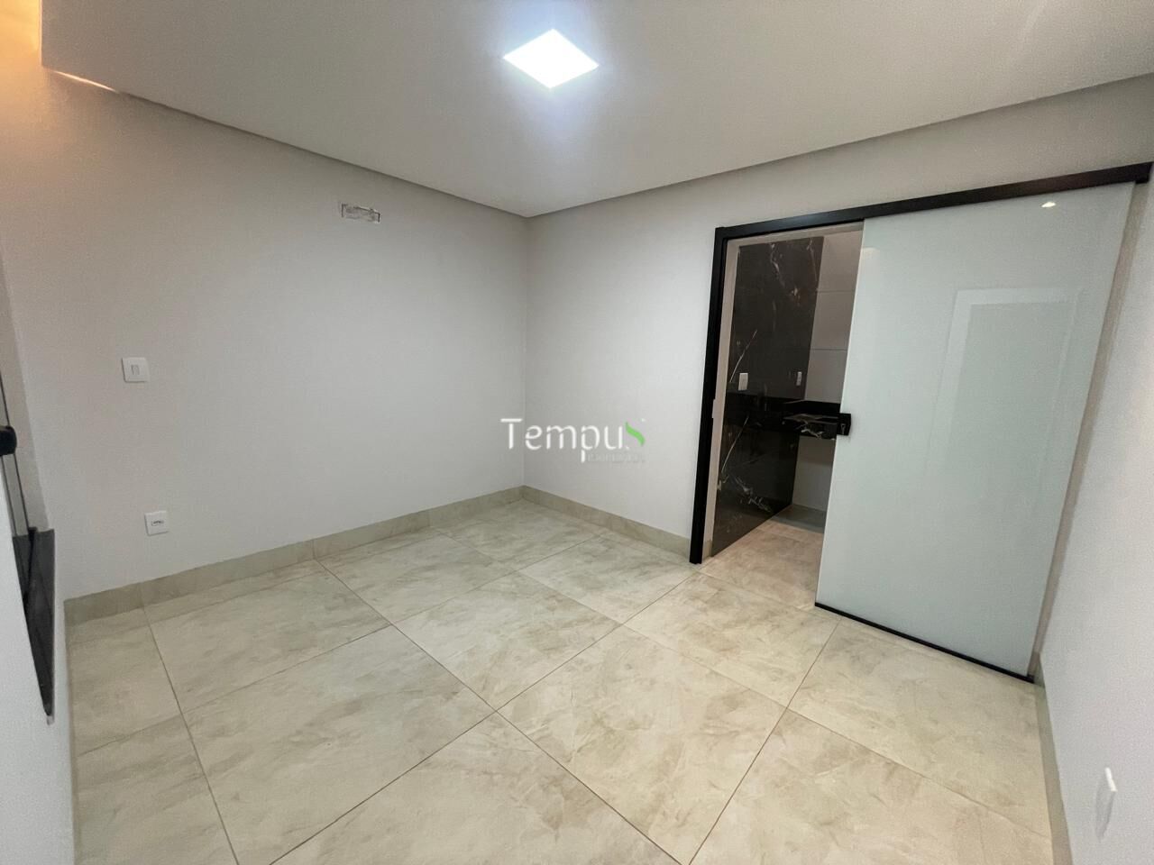 Casa à venda com 3 quartos, 148m² - Foto 17