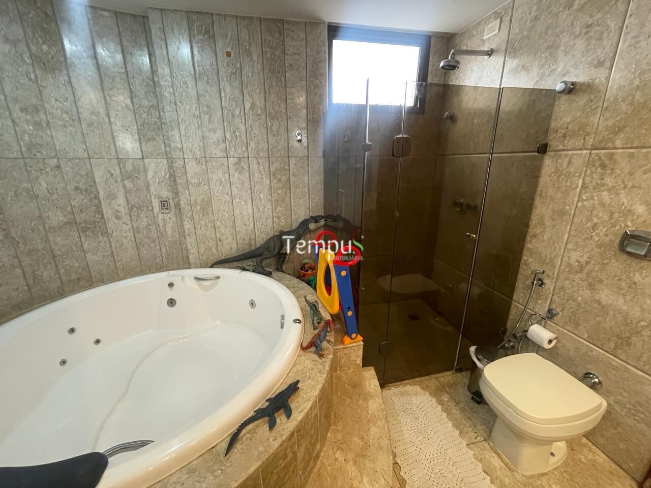 Apartamento à venda com 4 quartos, 243m² - Foto 26