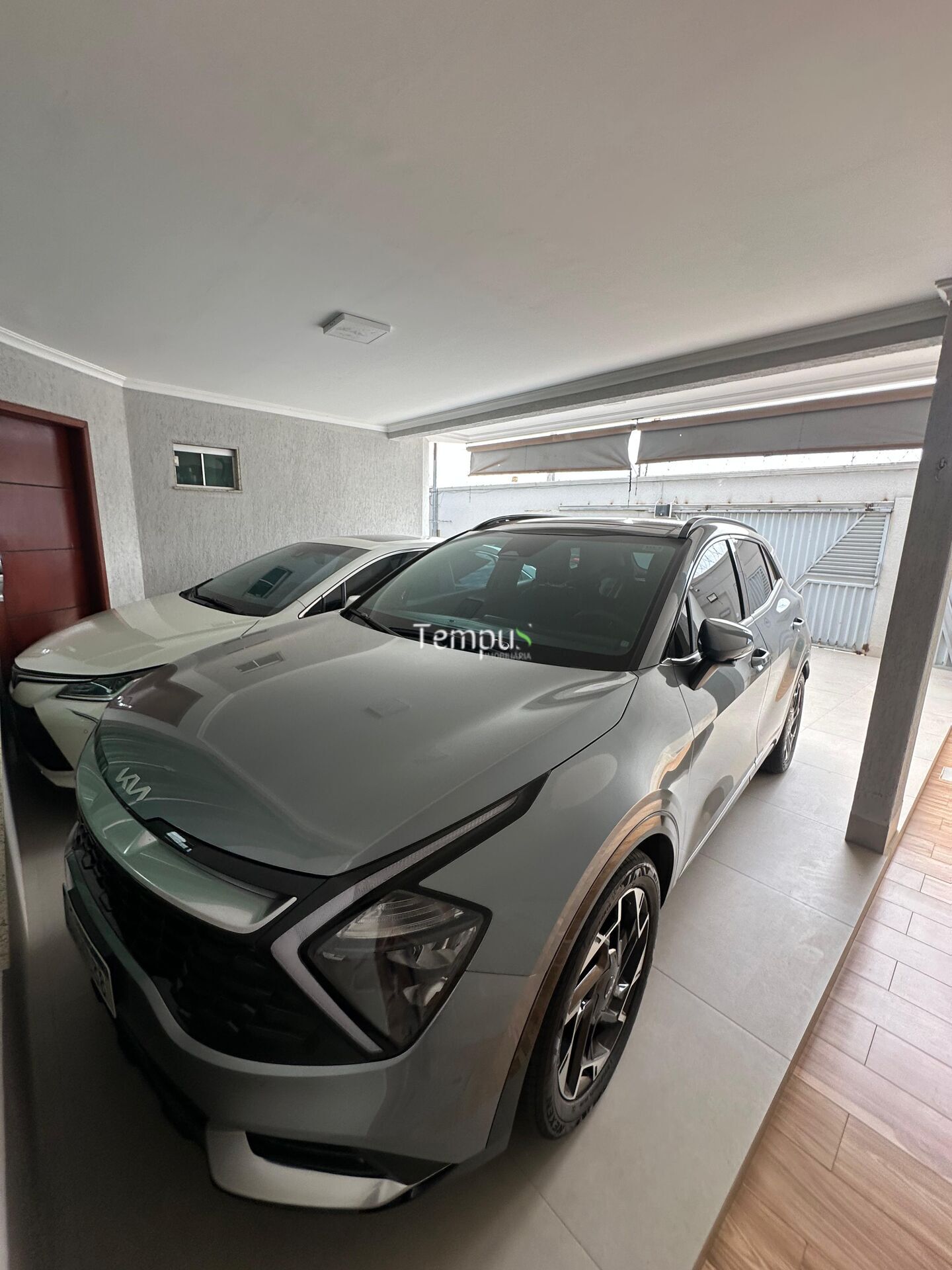 Casa à venda com 3 quartos, 220m² - Foto 2