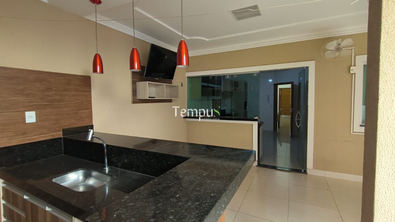 Casa para alugar com 3 quartos, 170m² - Foto 19