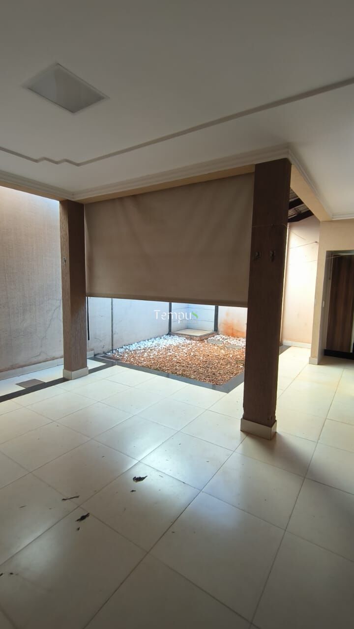Casa para alugar com 3 quartos, 170m² - Foto 9