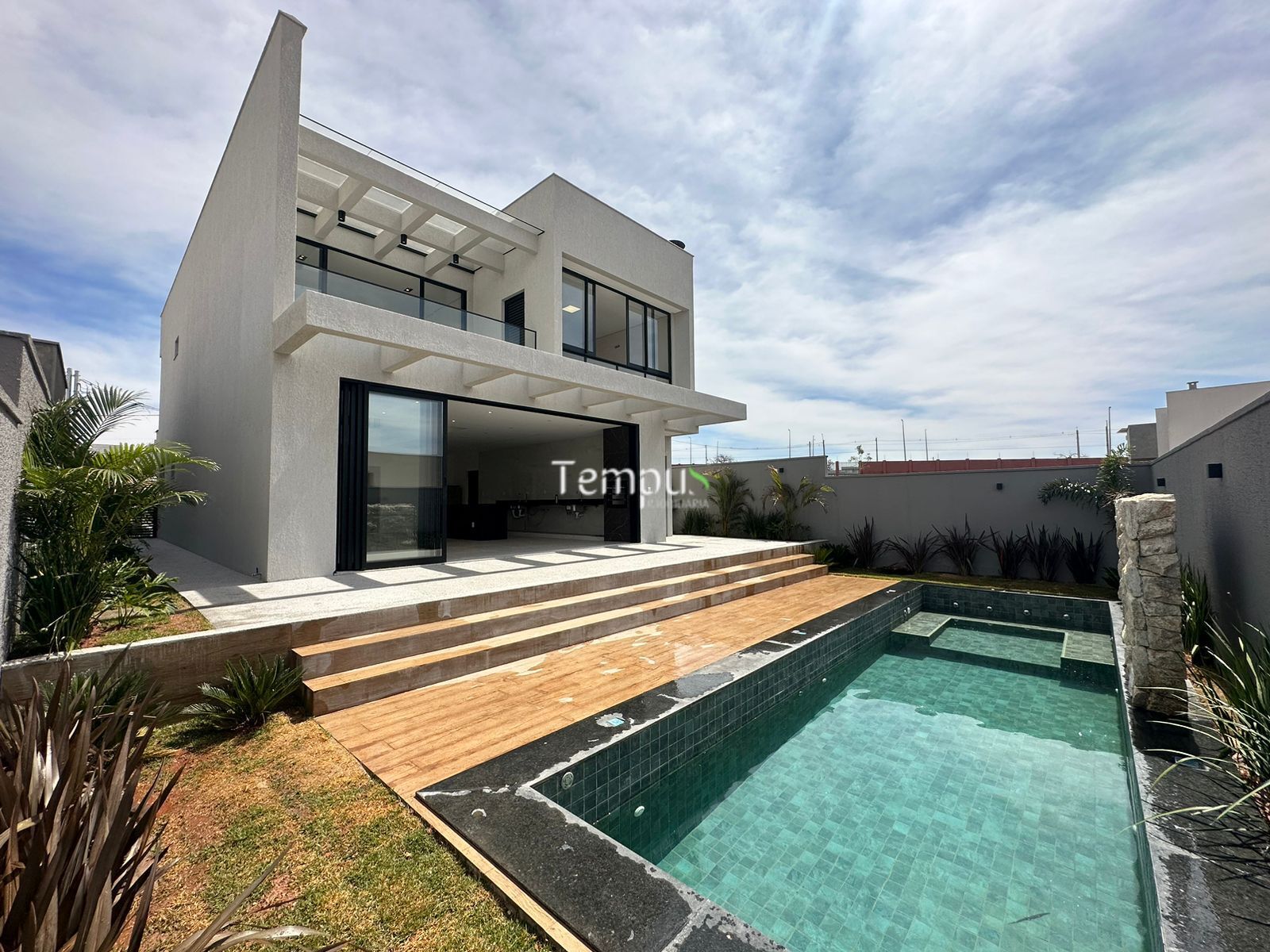 Casa de Condomínio à venda com 4 quartos, 263m² - Foto 12