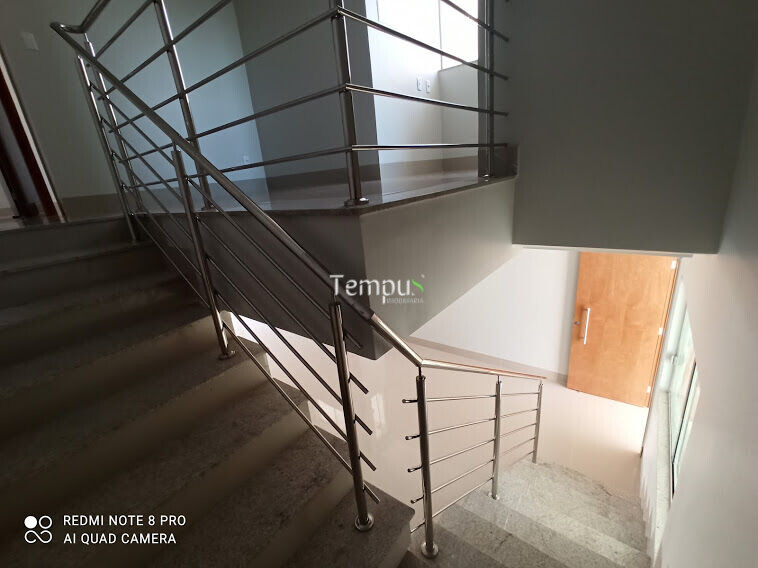 Sobrado à venda com 3 quartos, 180m² - Foto 19